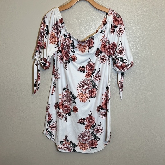 FLORAL Off the Shoulder Floral Mini Dress - Picture 6 of 10